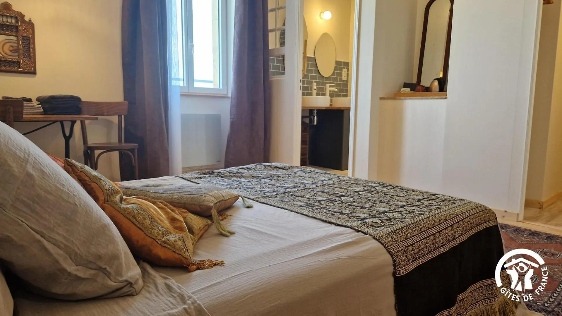 Bed & Breakfast Aux Roses De Cedres Chambre Savane Salvagnac France