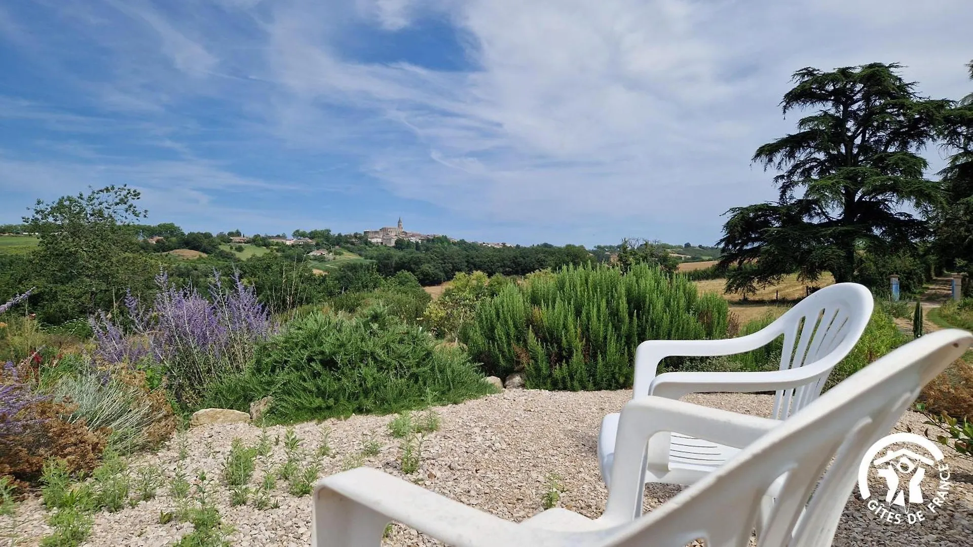 Aux Roses De Cedres Chambre Savane Salvagnac 0*,  France
